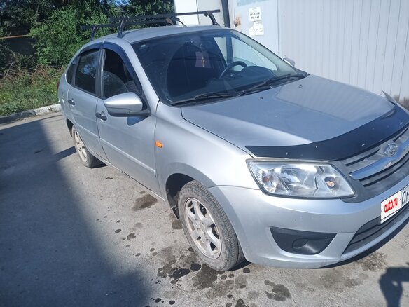 2015 Lada (ВАЗ) Granta I, серебристый, 450000 рублей