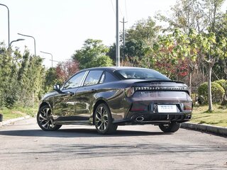 2026 Lynk & Co 03 I Рестайлинг 2, бежевый, 2753641 рублей, вид 4