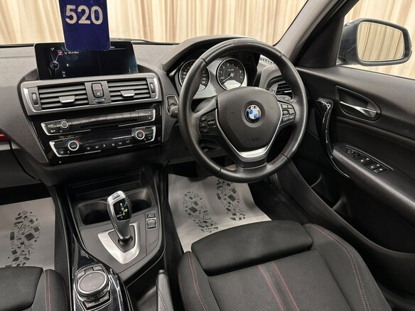 2015 BMW 1 серии 118i II (F20/F21) Рестайлинг, чёрный, 1479000 рублей - вид 15