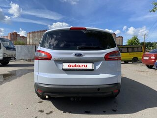 2013 Ford S-MAX I Рестайлинг, белый, 1050000 рублей, вид 4