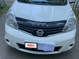 2013 Nissan Note I Рестайлинг, белый, 1050000 рублей, вид 2