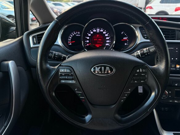2016 Kia Ceed II Рестайлинг, серый, 1619000 рублей - вид 8