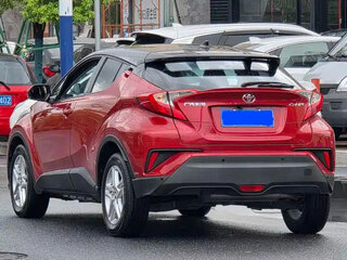 2022 Toyota C-HR I Рестайлинг, красный, 1690500 рублей, вид 3