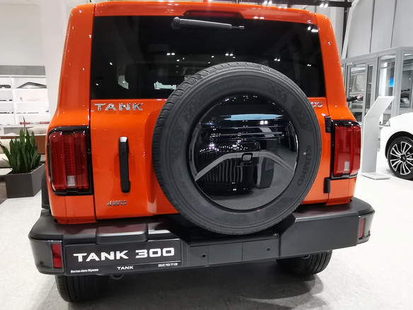 2026 Tank 300 I, оранжевый - вид 3