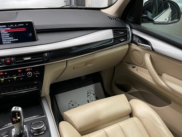 2014 BMW X5 35i III (F15), белый, 2690000 рублей - вид 15