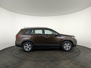 2018 Kia Sorento II Рестайлинг, коричневый, 1790000 рублей, вид 4