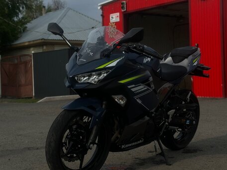 2022 Kawasaki Ninja 400, синий, 750000 рублей, вид 1