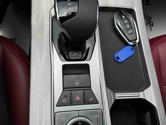 2023 Jetour X70+ I, белый, 1205000 рублей - вид 12