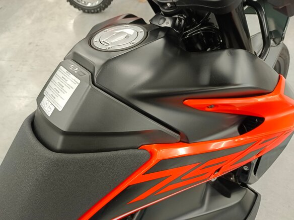 2019 KTM 790 Adventure, оранжевый, 880000 рублей - вид 20