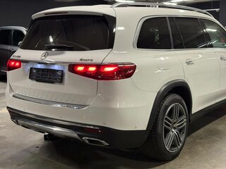 2024 Mercedes-Benz GLS 450 II (X167), белый, 8975000 рублей, вид 5