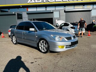 2005 Mitsubishi Lancer IX Рестайлинг, серебристый, 660000 рублей, вид 3