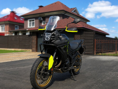 2026 QJMotor SVT 650 X, чёрный, 680000 рублей, вид 3