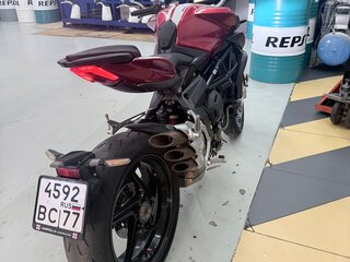 2018 MV Agusta Brutale 800, красный, 620000 рублей, вид 4