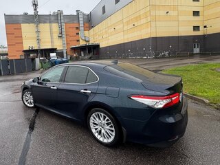 2020 Toyota Camry VIII (XV70), синий, 3100000 рублей, вид 5