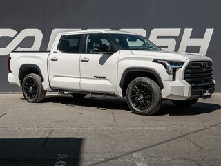 2023 Toyota Tundra CrewMax III, белый, 8669000 рублей, вид 1