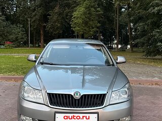 2010 Skoda Octavia DSG7 II (A5) Рестайлинг, серый, 600000 рублей, вид 5