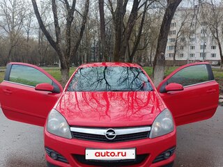 2009 Opel Astra GTC H Рестайлинг, красный, 370000 рублей, вид 3