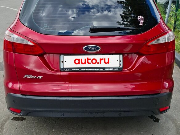 2012 Ford Focus III, красный, 800000 рублей - вид 2
