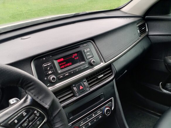2017 Kia Optima IV, серебристый, 1025500 рублей - вид 10