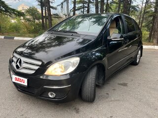 2009 Mercedes-Benz B-Класс 180 I (W245) Рестайлинг, чёрный, 800000 рублей, вид 4