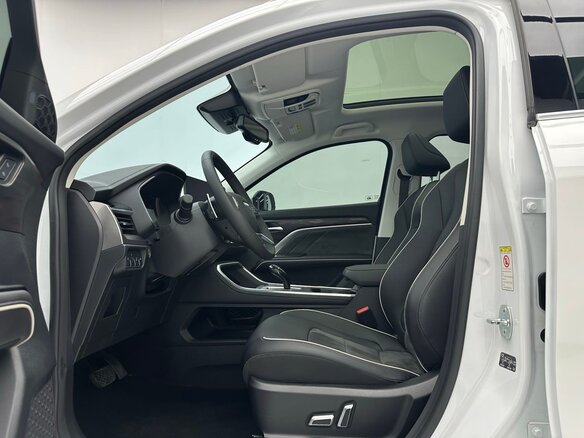 2022 Haval H6 II Рестайлинг, белый - вид 9