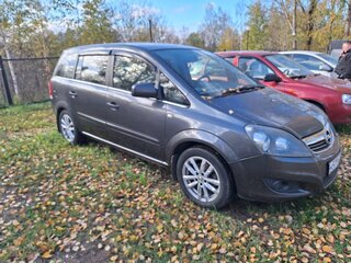 2011 Opel Zafira B Рестайлинг, серый, 600000 рублей, вид 4