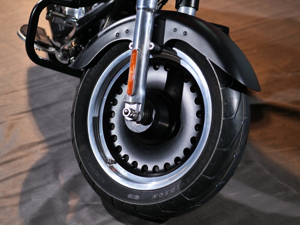 2010 Harley-Davidson Fat Boy, чёрный, 1640000 рублей - вид 20