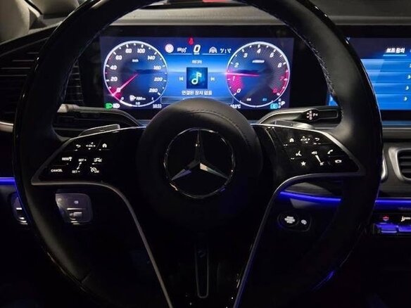 2026 Mercedes-Benz GLE 450 II (V167) Рестайлинг, чёрный - вид 3