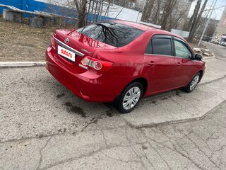 2012 Toyota Corolla X (E140, E150) Рестайлинг, красный, 1000000 рублей, вид 3