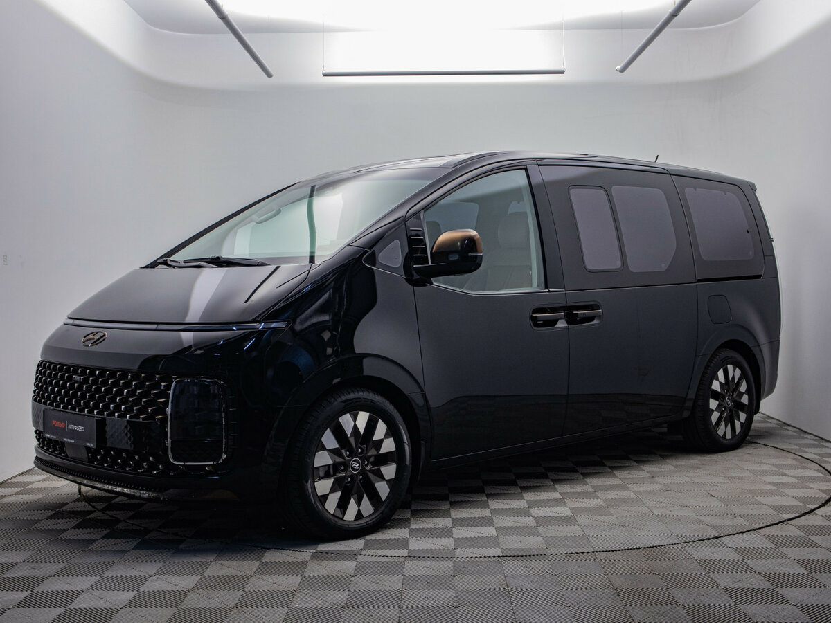 Открыть фотографии: Hyundai Staria I