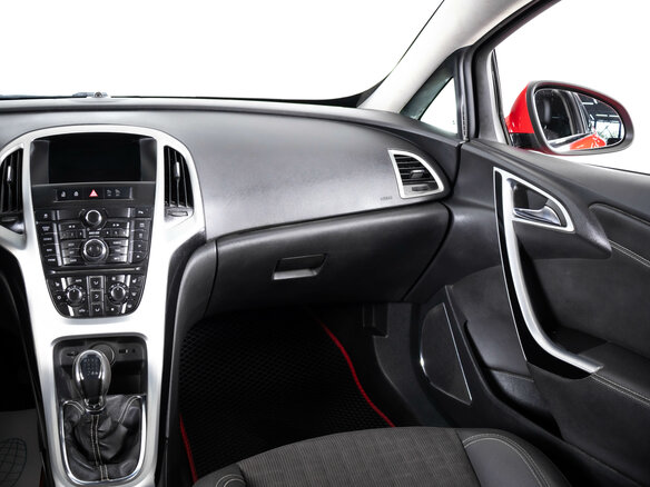 2012 Opel Astra GTC J Рестайлинг, красный, 719000 рублей - вид 12
