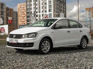 2019 Volkswagen Polo V Рестайлинг, белый, 850000 рублей, вид 2