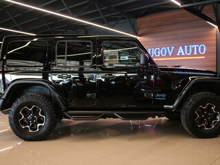 2021 Jeep Wrangler Rubicon IV (JL), чёрный, 5050000 рублей, вид 4