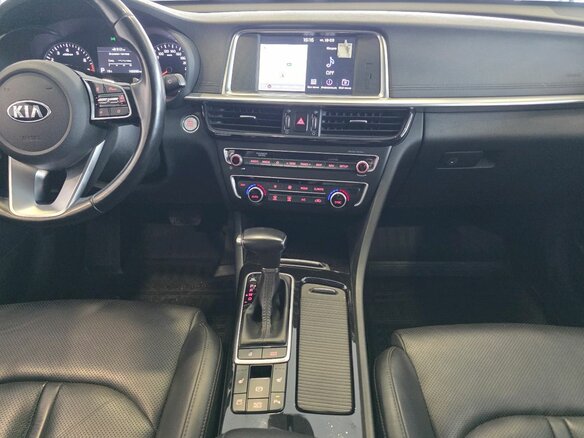 2019 Kia Optima IV Рестайлинг, белый - вид 20