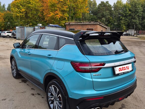 2023 Geely Coolray I, синий, 1850000 рублей - вид 2