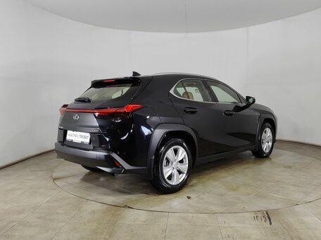 2020 Lexus UX 200 I, чёрный, 2490000 рублей, вид 5