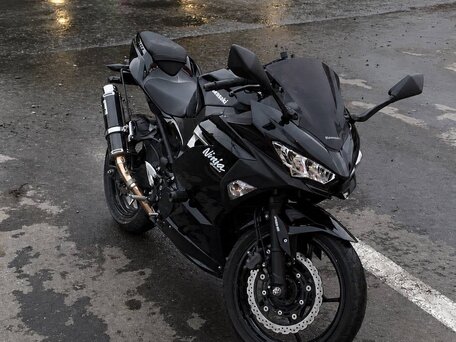 2020 Kawasaki Ninja 400, чёрный, 449000 рублей, вид 1