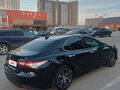 2020 Toyota Camry VIII (XV70), чёрный - вид 3