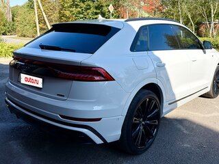 2022 Audi Q8 55 TFSI I (4M), белый, 8990000 рублей, вид 5