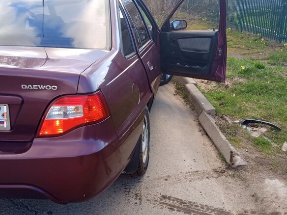 2009 Daewoo Nexia I Рестайлинг, пурпурный, 160000 рублей - вид 6
