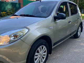 2012 Renault Sandero I, бежевый, 630000 рублей, вид 5