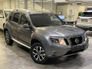 2015 Nissan Terrano III (D10), серый, 919000 рублей, вид 3