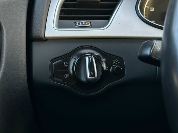 2015 Audi A4 IV (B8) Рестайлинг, синий, 1529000 рублей - вид 12