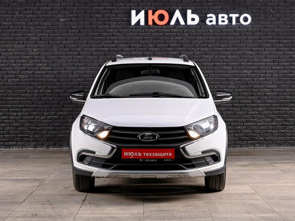 2023 Lada (ВАЗ) Granta Cross I Рестайлинг, белый - вид 2