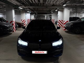 2016 BMW 7 серии 740d xDrive VI (G11/G12), чёрный, 4250000 рублей, вид 3