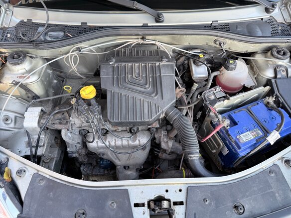 2012 Renault Sandero I, бежевый, 440000 рублей - вид 19