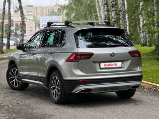 2019 Volkswagen Tiguan II, серебристый, 3200000 рублей, вид 2