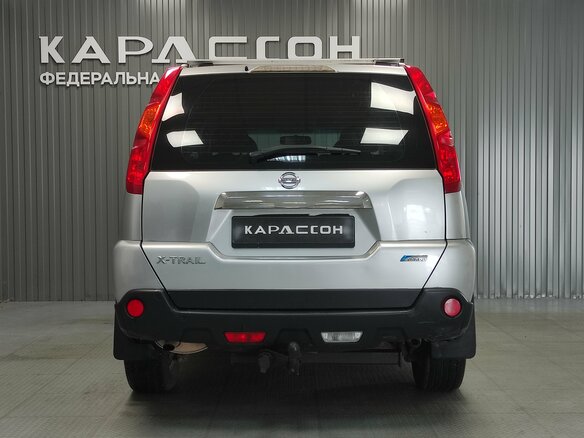 2010 Nissan X-Trail II, серый, 885000 рублей - вид 3