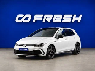 2021 Volkswagen Golf VIII, белый, 2829444 рублей, вид 5