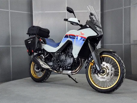 2023 Honda XL750 Transalp, белый, 1099000 рублей, вид 2